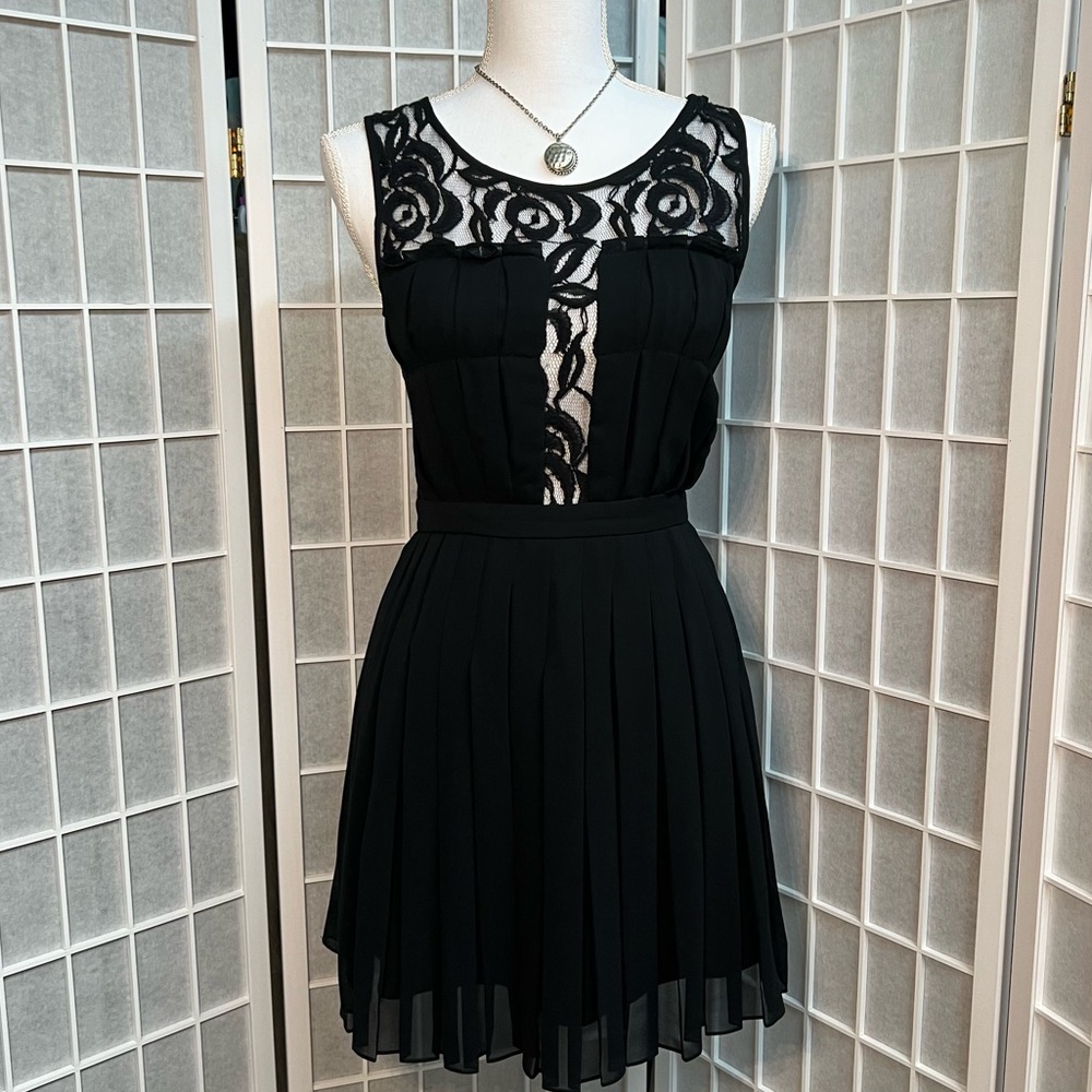 BCBG Generation Little Black Dress 4
